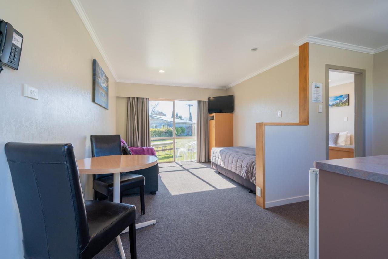 Te Anau Motel & Apartments מראה חיצוני תמונה